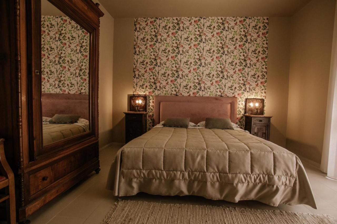 Ca'Du Lin - Jacuzzi Bed & Breakfast Cisterna d'Asti Ngoại thất bức ảnh